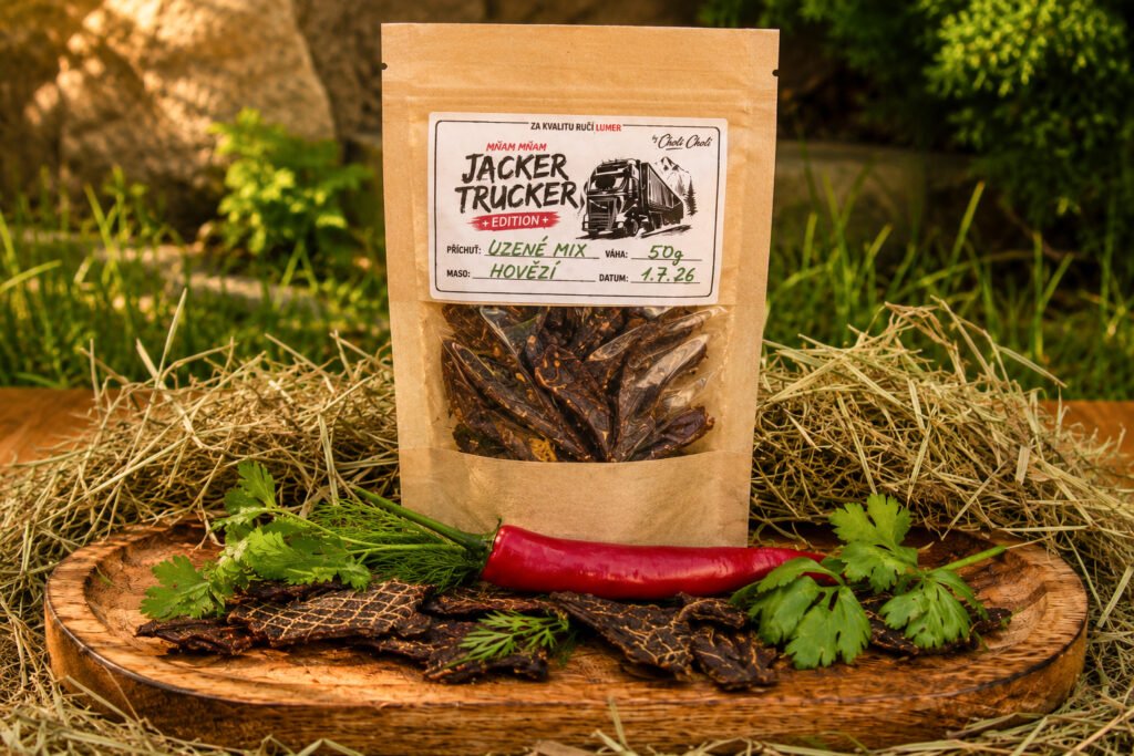 Uzené hovězí jerky Mix s čerstvými bylinkami a chilli papričkou